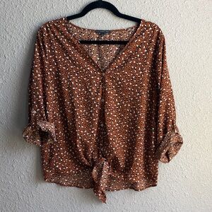 West Kei Brown and White Patterned Blouse